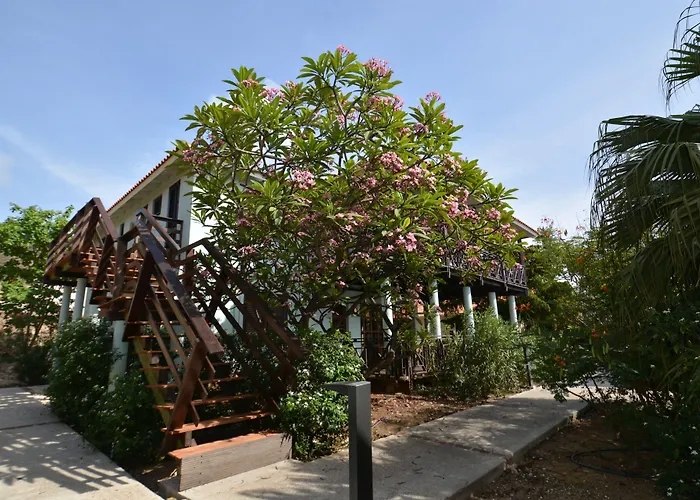 Blue Bay Beach Villas & Apartments